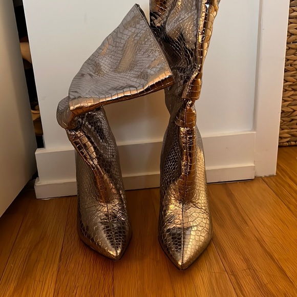 Nine West Metallic silver croc slouchy booties - Picture 1 of 5